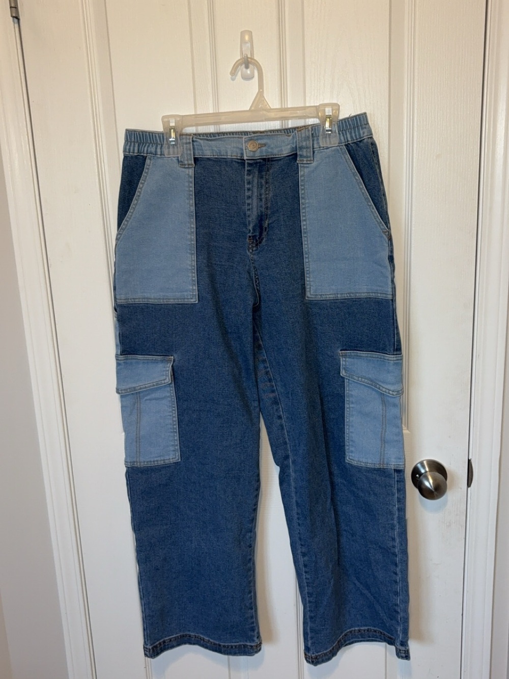 Two-Tone Patchwork Jeans